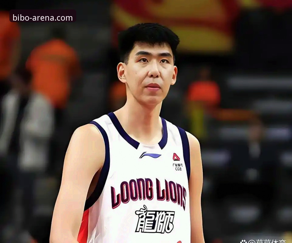 中国男篮91-81力克澳大利亚：王俊杰全能爆发 vs 赵继伟伤退，新星崛起预示体育新趋势